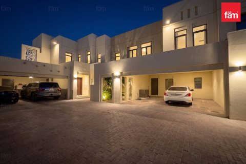 Reem、Dubai、UAE にあるヴィラの賃貸物件 5ベッドルーム、215.1 m2、No735343 - 写真 25