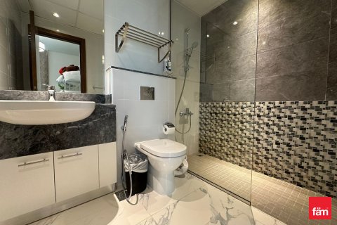 דירה למכירה ב Business Bay, Dubai, איחוד האמירויות 3 חדרי שינה, 180.2 מ"ר, מספר 679804 - תמונה 18