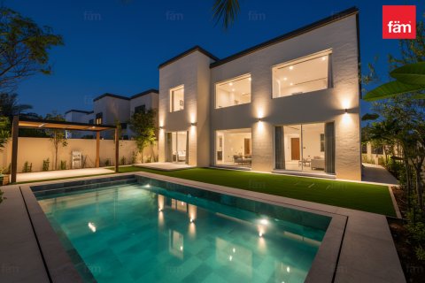 Vila v Jumeirah Park, Dubai, SAE 3 ložnice, 498 m² Č.: 679803 - fotografie 3