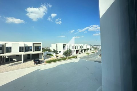 וילה להשכרה ב Dubai Land, Dubai, איחוד האמירויות  4 חדרי שינה, 240 מ"ר, מספר 679317 - תמונה 28
