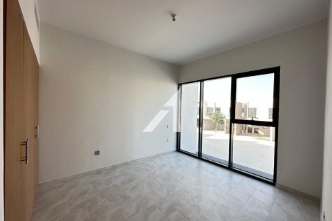 וילה להשכרה ב Dubai Land, Dubai, איחוד האמירויות  4 חדרי שינה, 240 מ"ר, מספר 679317 - תמונה 13