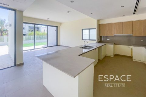 Villa uthyres i Dubai Hills Estate, Dubai, UAE 5 sovrum, 399 kvm Nr. 650070 - fotografi 2