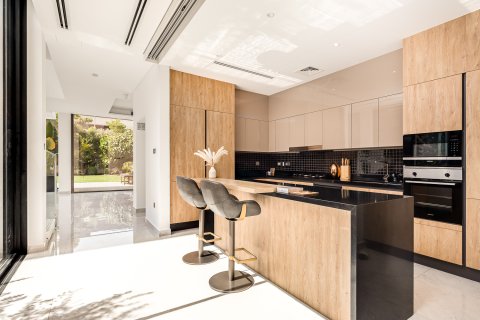 Villa Al Barari, Dubaijā, AAE 5 istabas, 629.23 m2 Nr. 748540 - attēls 8