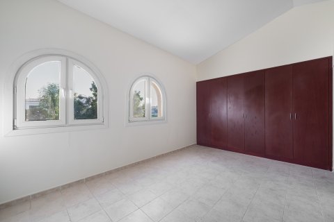 Vila u Dubai Investment Park, UAE 5 spavaćih soba, 555.28 m2 Br. 748541 - fotografija 2