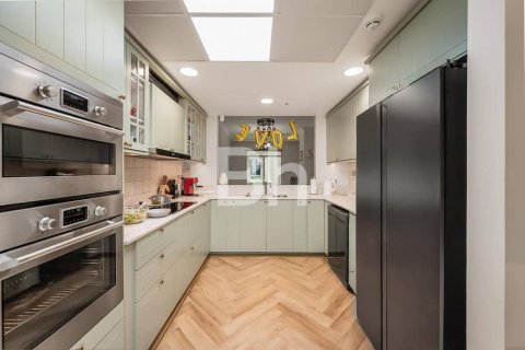 Lägenhet till försäljning i Dubai Marina, Dubai, UAE 3 sovrum, 216 kvm Nr. 643519 - fotografi 9
