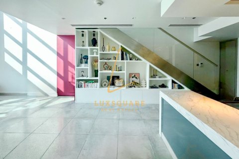 Dzīvoklis Business Bay, Dubaijā, AAE 1 istaba, 148 m2 Nr. 705554 - attēls 2