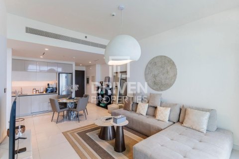 Apartmen di Dubai Harbour, Dubai, UAE 1 bilik tidur, 68.93 meter persegi № 759388 - foto 2