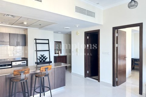 Apartment til leje i Dubai Marina, Dubai, UAE 1 soveværelse, 60.01533800 kvm № 651060 - foto 1
