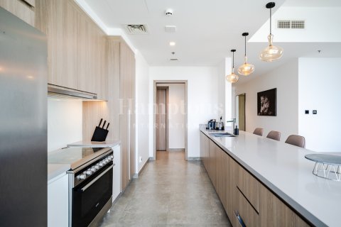 Apartment til leje i Dubai Marina, Dubai, UAE 2 soveværelser, 173.54280400 kvm № 651058 - foto 11