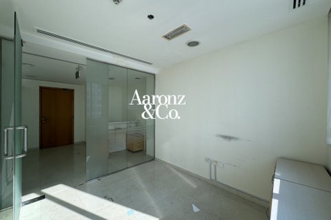 Снять в аренду офис в Бизнес-Бэй, Дубай, ОАЭ 89м2, № 708715 - фото 5