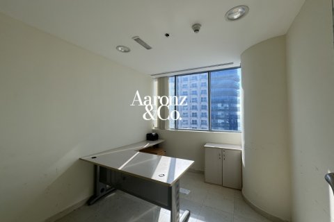 Oficiu de închiriat în Business Bay, Dubai, EAU 89 mp. №708715 - poză 12