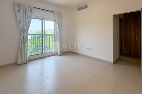 Adosado en alquiler en Dubai Land, Dubai, EAU 4 dormitorios, 250.4 m2 № 652019 - foto 18