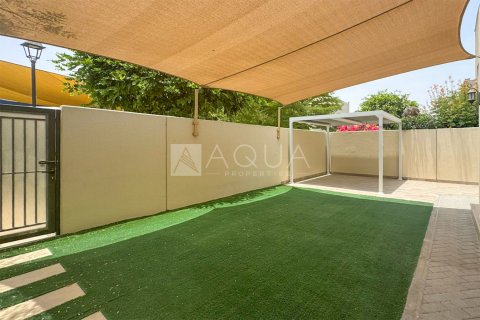 Adosado en alquiler en Dubai Land, Dubai, EAU 4 dormitorios, 250.4 m2 № 652019 - foto 6
