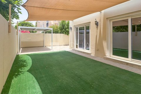 Adosado en alquiler en Dubai Land, Dubai, EAU 4 dormitorios, 250.4 m2 № 652019 - foto 7