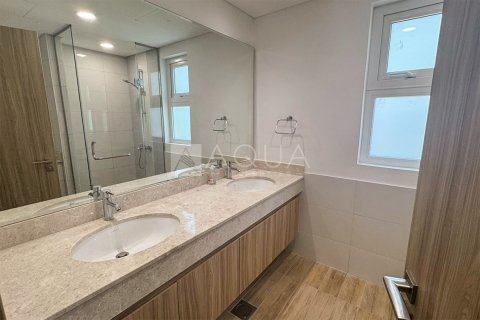 Adosado en alquiler en Dubai Land, Dubai, EAU 4 dormitorios, 250.4 m2 № 652019 - foto 17