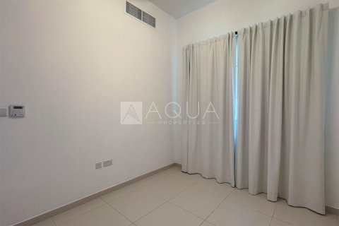 Adosado en alquiler en Dubai Land, Dubai, EAU 4 dormitorios, 250.4 m2 № 652019 - foto 11