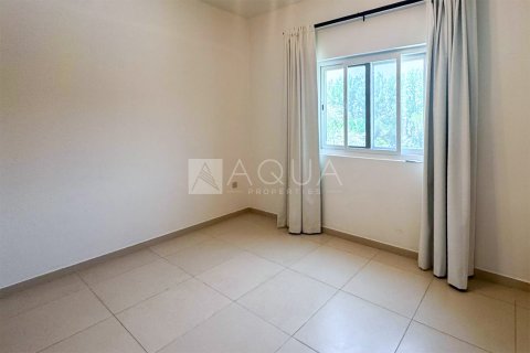 Adosado en alquiler en Dubai Land, Dubai, EAU 4 dormitorios, 250.4 m2 № 652019 - foto 23
