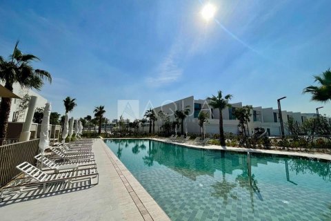 Kaupunkipientalo Mohammed Bin Rashid City, Dubai, Arabiemiraatit 4 makuuhuonetta, 364.2 m2 № 652016 - kuva 24