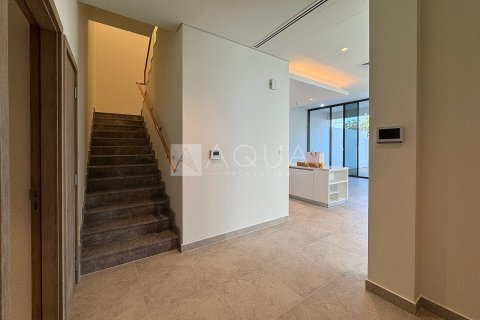 Kaupunkipientalo Mohammed Bin Rashid City, Dubai, Arabiemiraatit 4 makuuhuonetta, 364.2 m2 № 652016 - kuva 8