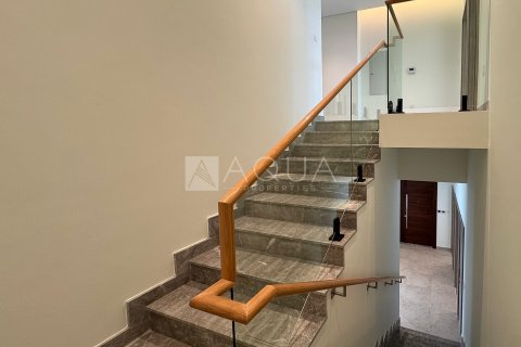 Kaupunkipientalo Mohammed Bin Rashid City, Dubai, Arabiemiraatit 4 makuuhuonetta, 364.2 m2 № 652016 - kuva 14