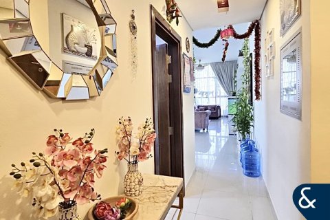 Apartment til salg i Jumeirah Golf Estates, Dubai, UAE 2 soveværelser, 178 kvm № 698401 - foto 10