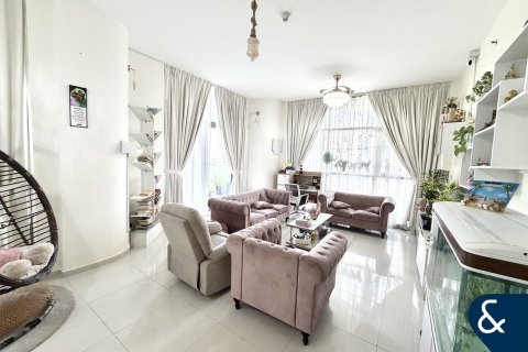 Διαμέρισμα σε JASMINE LANE σε Jumeirah Golf Estates, Dubai, ΗΑΕ 2 υπνοδωμάτια, 178 τ.μ. Αρ. 698401
