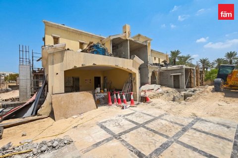 Huvila Dubai, Arabiemiraatit 6 makuuhuonetta, 1718.1 m2 № 669841