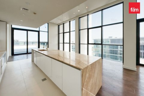 Apartment sa Al Wasl, Dubai, UAE 4 silid-tulugan, 521.6 sq.m. № 640590 - larawan 2
