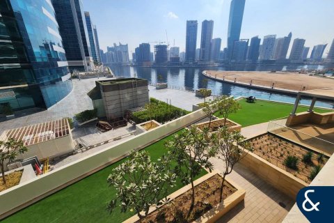 شقة للبيع في الخليج التجاري، دبي، الإمارات العربية المتحدة 1 غرفة نوم ، 80 متر مربع ، رقم 697896 - صورة 4