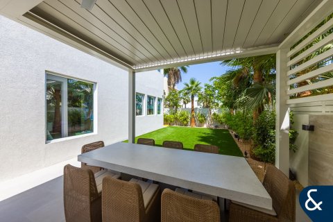 Arabian Ranches, Dubai, संयुक्त अरब अमीरात में विला, 4 बेडरूम, 465 वर्ग मीटर, संख्या 697893 - फ़ोटो 21
