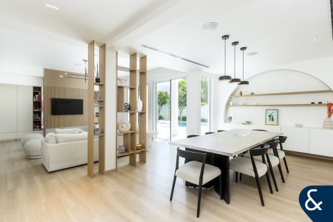 Arabian Ranches, Dubai, संयुक्त अरब अमीरात में विला, 4 बेडरूम, 465 वर्ग मीटर, संख्या 697893 - फ़ोटो 5