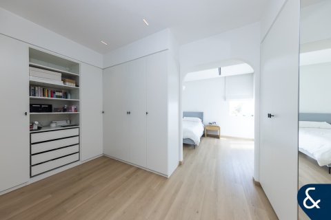 Arabian Ranches, Dubai, संयुक्त अरब अमीरात में विला, 4 बेडरूम, 465 वर्ग मीटर, संख्या 697893 - फ़ोटो 17