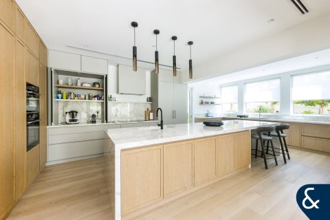 Arabian Ranches, Dubai, संयुक्त अरब अमीरात में विला, 4 बेडरूम, 465 वर्ग मीटर, संख्या 697893 - फ़ोटो 3