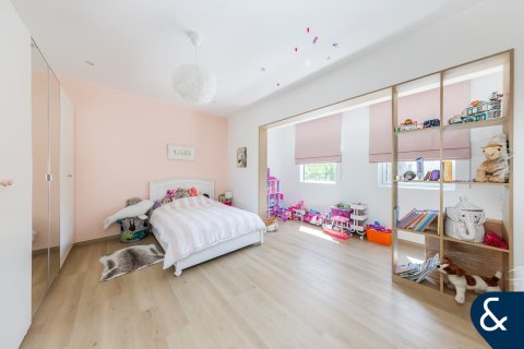 Arabian Ranches, Dubai, संयुक्त अरब अमीरात में विला, 4 बेडरूम, 465 वर्ग मीटर, संख्या 697893 - फ़ोटो 14