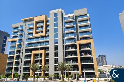 Apartmen di Meydan, Dubai, UAE 2 bilik tidur, 89 meter persegi № 697890 - foto 21