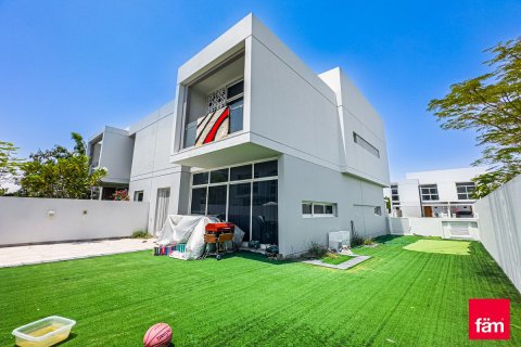 Shtëpi në qytet në Dubai, Emiratet e Bashkuara Arabe 3 dhoma gjumi, 273.5 m2. № 635802 - Foto 5