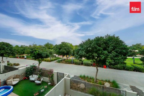 Korter asukohaga Dubai, AÜE: 2 magamistoaga, 170.4 m² Nr 717937