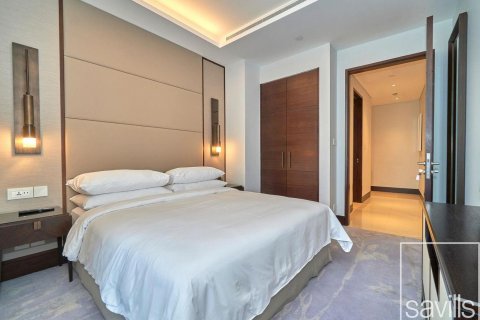 דירה להשכרה ב Downtown Dubai (Downtown Burj Dubai), Dubai, איחוד האמירויות  3 חדרי שינה, 225 מ"ר, מספר 635447 - תמונה 6