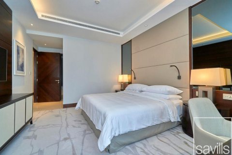 דירה להשכרה ב Downtown Dubai (Downtown Burj Dubai), Dubai, איחוד האמירויות  3 חדרי שינה, 225 מ"ר, מספר 635447 - תמונה 10