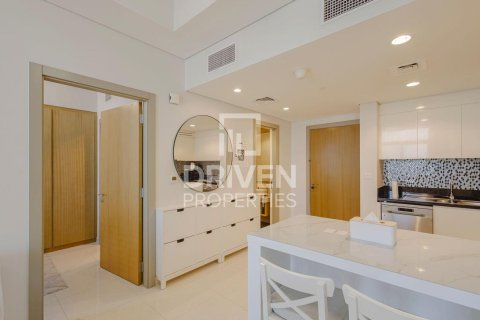 Apartment in Business Bay, Dubai, UAE 2 bedrooms, 79.25 sq.m. № 746661 - photo 2