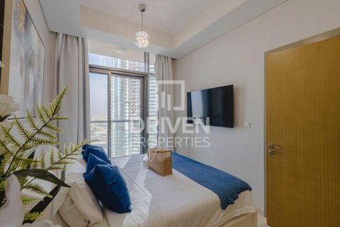 Apartment in Business Bay, Dubai, UAE 2 bedrooms, 79.25 sq.m. № 746661 - photo 7