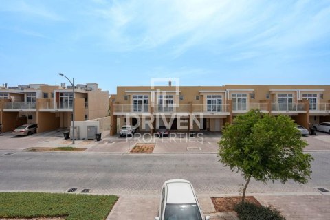 Townhouse sa Dubai, UAE 3 silid-tulugan, 172.89 sq.m. № 746657 - larawan 16