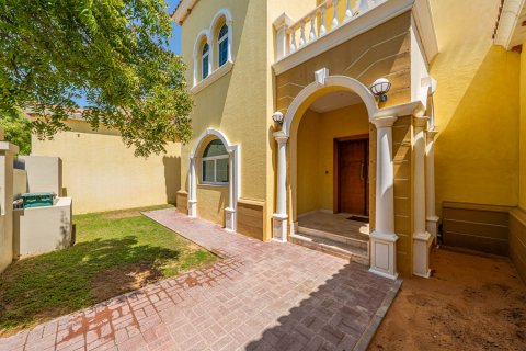 Villa te huur in Jumeirah Park, Dubai, VAE 4 slaapkamers, 471.02 vr.m., nr 750515 - foto 22