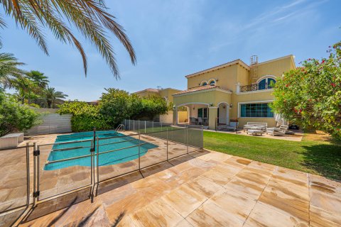 Vila di Jumeirah Park, Dubai, UAE 4 bilik tidur, 471.02 meter persegi № 750515