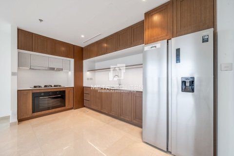 Appartamento in vendita a Dubai Harbour, Dubai, EAU 3 camere da letto, 171 mq. № 664632 - foto 8