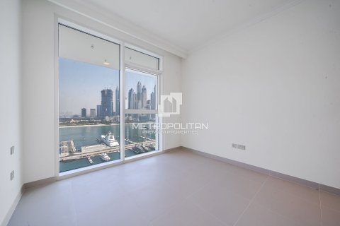Appartamento in vendita a Dubai Harbour, Dubai, EAU 3 camere da letto, 171 mq. № 664632 - foto 27
