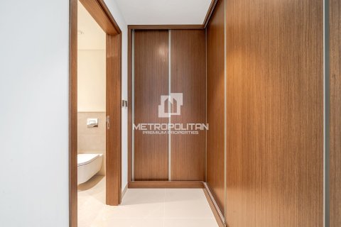 Appartamento in vendita a Dubai Harbour, Dubai, EAU 3 camere da letto, 171 mq. № 664632 - foto 16