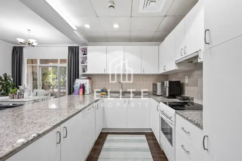 Müüa korter asukohaga Greens, Dubai, AÜE: 2 magamistoaga, 146 m² Nr 647570 - pilt 20