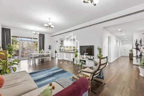 Müüa korter asukohaga Greens, Dubai, AÜE: 2 magamistoaga, 146 m² Nr 647570 - pilt 1