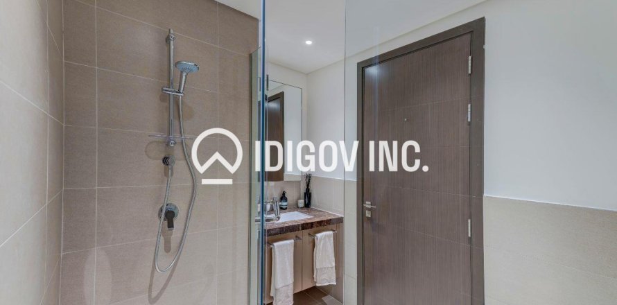 Apartman u gradu Downtown Dubai (Downtown Burj Dubai), Dubai, UAE 2 spavaće sobe, 161 m2 Br. 647322